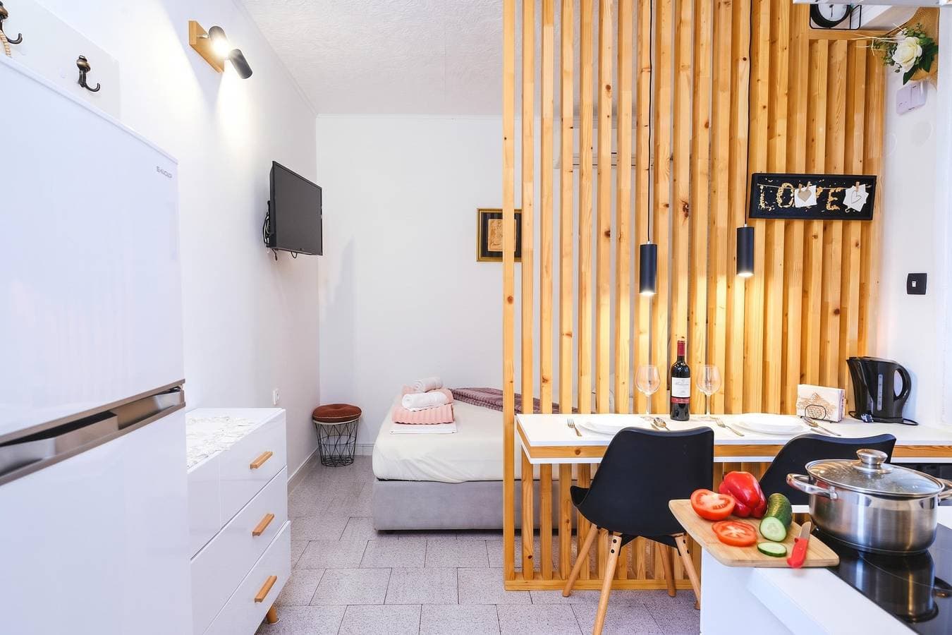 Foto 4 von 22: Studio Nik Garden & Jacuzzi near Portoroz