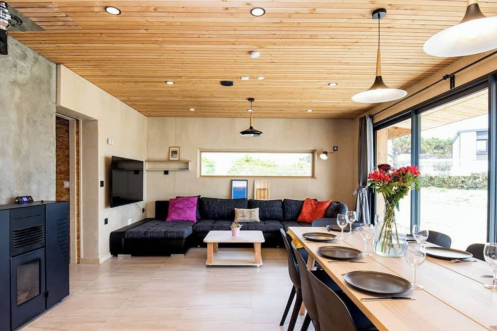 Foto 13 von 25: Ti Koat Don, new wooden house 5 minutes walk from the beach