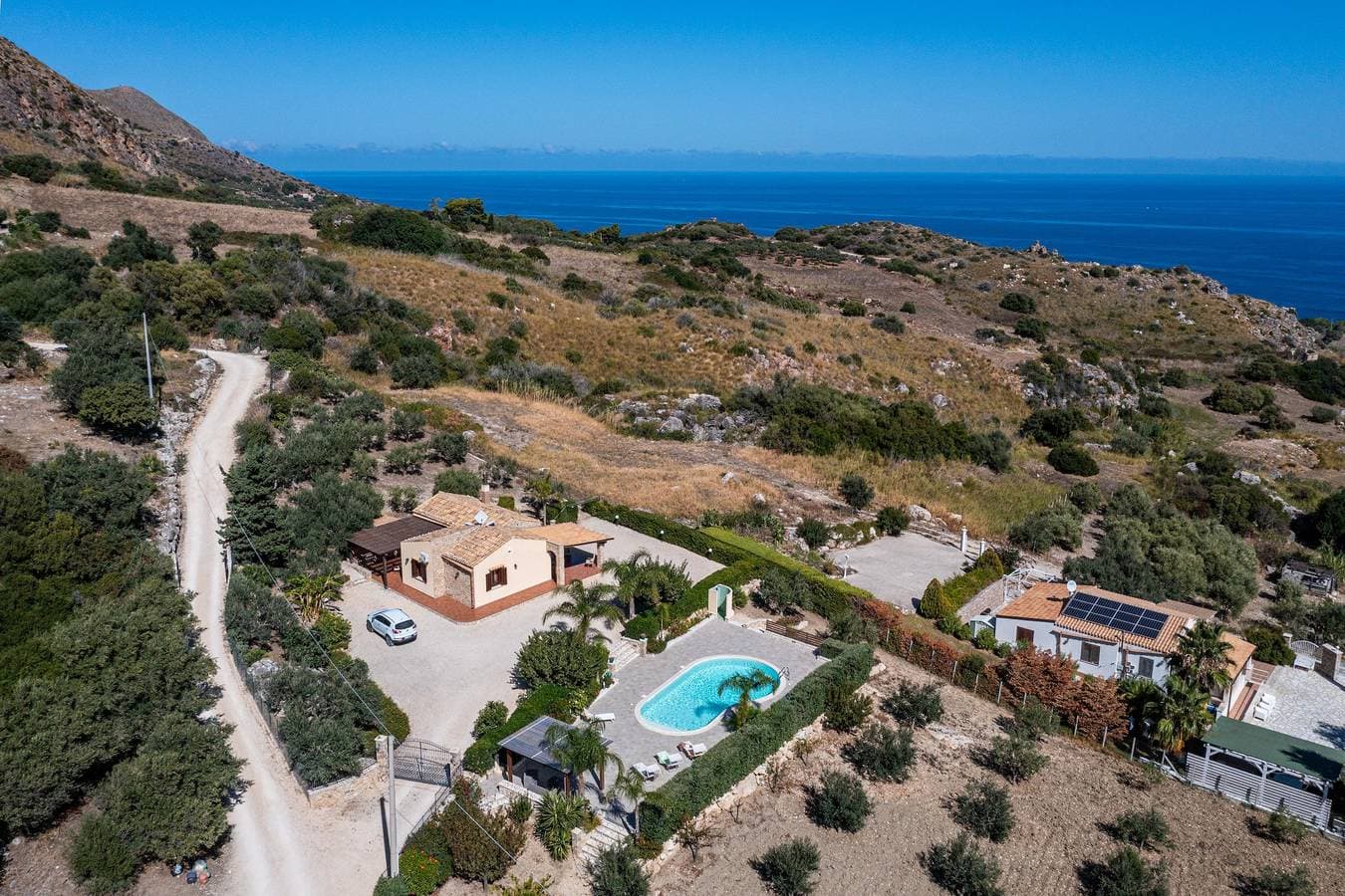 Foto 3 von 37: Villa Torre Del Mare - Scopello