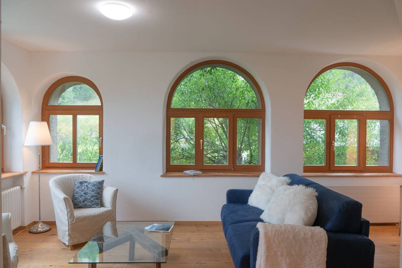Foto 11 von 26: Chesa Clos – Wohnung mit Seeblick & grossem Garten