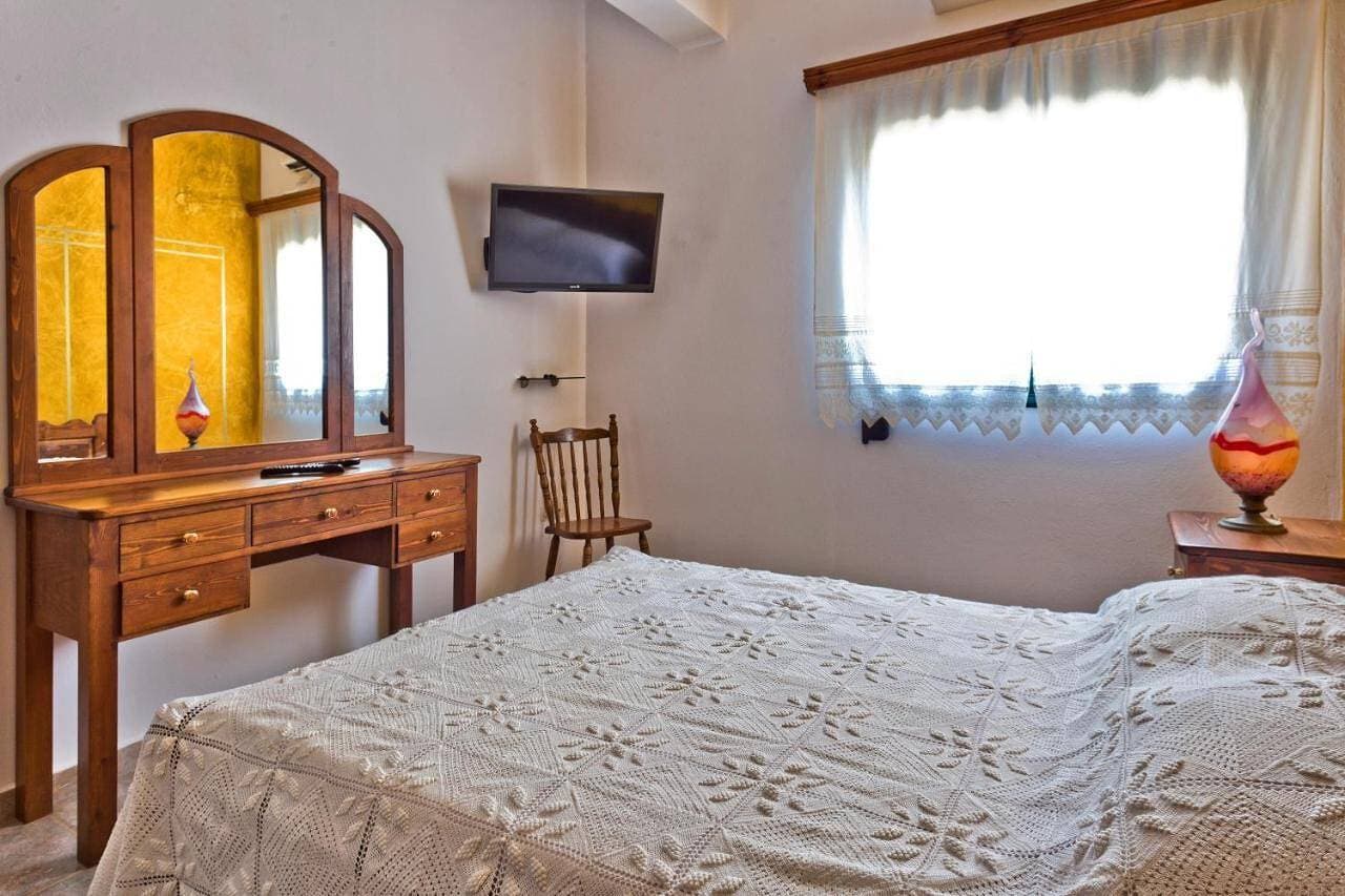 Foto 9 von 30: Ferienhaus 'Villa Ntora' mit Bergblick, WLAN und Klimaanlage