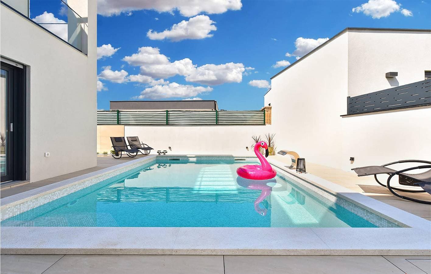 Foto 9 von 28: Gemütliche 140 m² große Ferienwohnung mit Pool in der Nähe des Strandes von Fažana