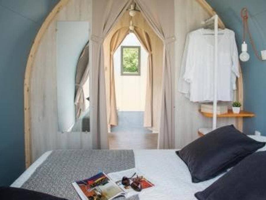 Foto 9 von 35: Domaine du Château-Epinal - Unterkunft 2 personen - Mini coco Zelt G