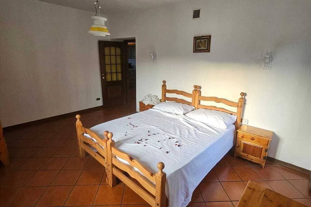 Foto 2 von 10: Casa Romilda: an apartment just a few meters from the lake, with a garden and ample parking
