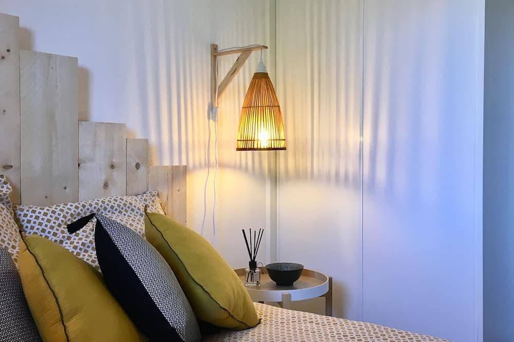 Foto 3 von 30: Komplett renovierte Wohnung mit direktem Zugang zum Meer (100 m) 2. Stock Aufzug