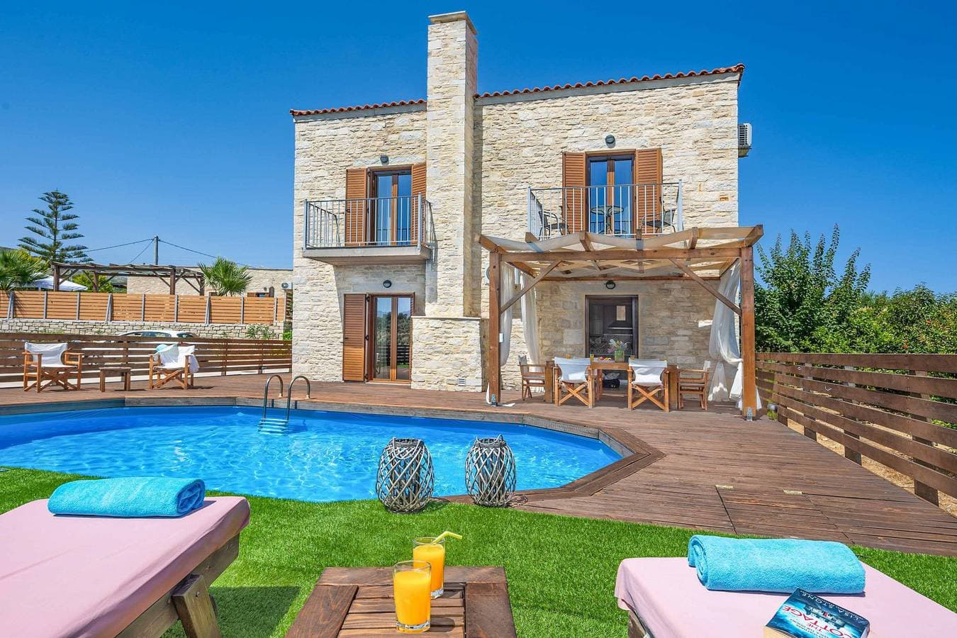 Foto 2 von 33: Villa für 4 Personen mit Terrasse