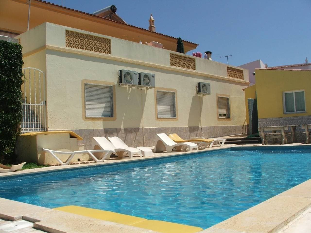 Foto 3 von 13: Studio Anastacio mit Pool, privater Terrasse und WLAN