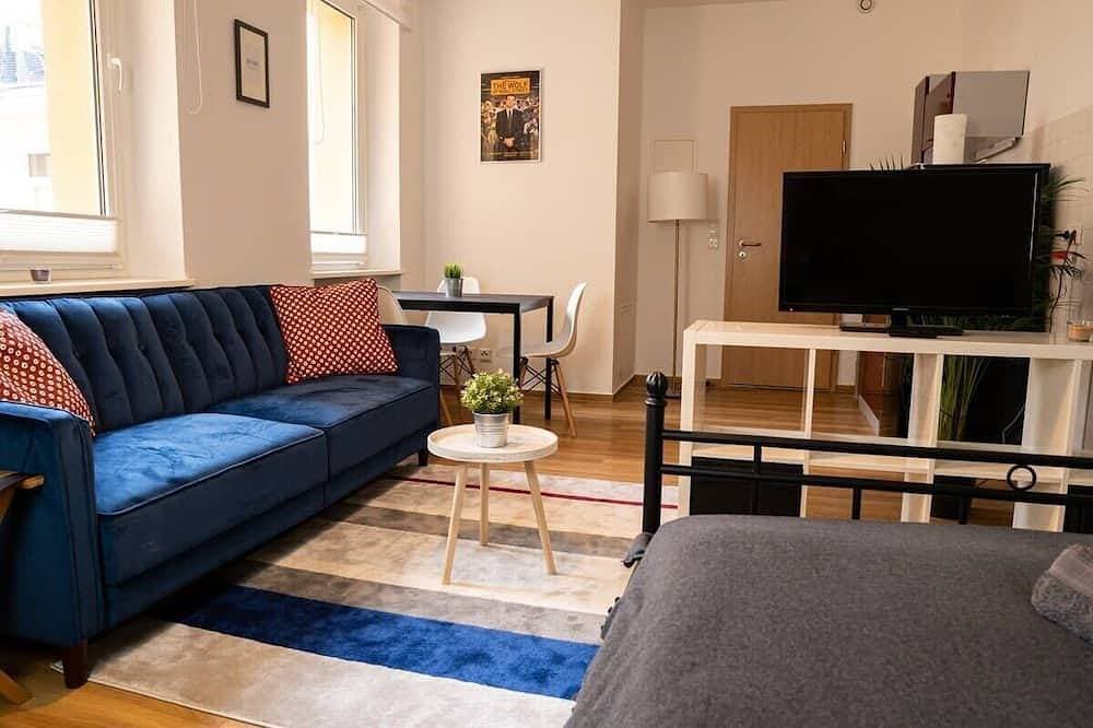 Foto 8 von 14: FullHouse | Halle | T28 Wolf Apt.