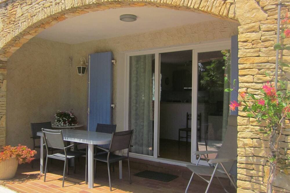 Foto 10 von 10: F2-Wohnung im Erdgeschoss einer Villa für 3 Personen