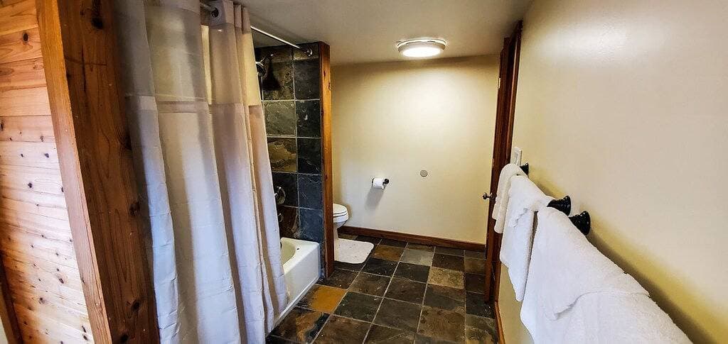 Foto 12 von 45: Das Flusshaus - Historischer Rückzugsort im Herzen von Ohiopyle!