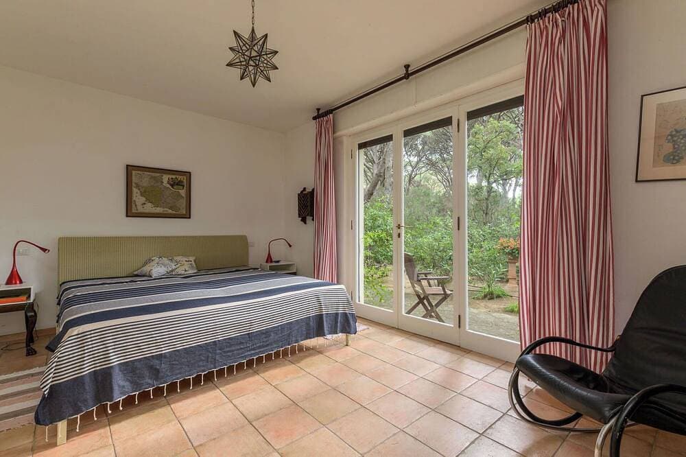 Foto 4 von 30: Wunderbares alleinstehendes Ferienhaus für 7 Gäste mit  W-Lan, TV, Innenhof und Haustiere erlaubt