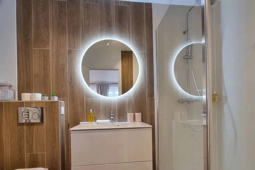 Foto 7 von 15: La Symphonie | Aufzug | Zentrum von Honfleur | 2 Personen
