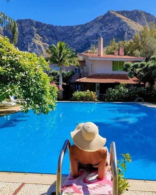 Villa Megna - Green Paradise B&B 1