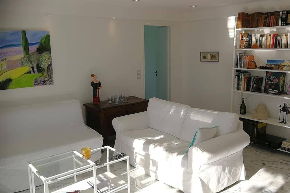 Foto 11 von 30: Lux 1 Schlafzimmer unabhängige Wohnung in Villa, Pool, Meerblick