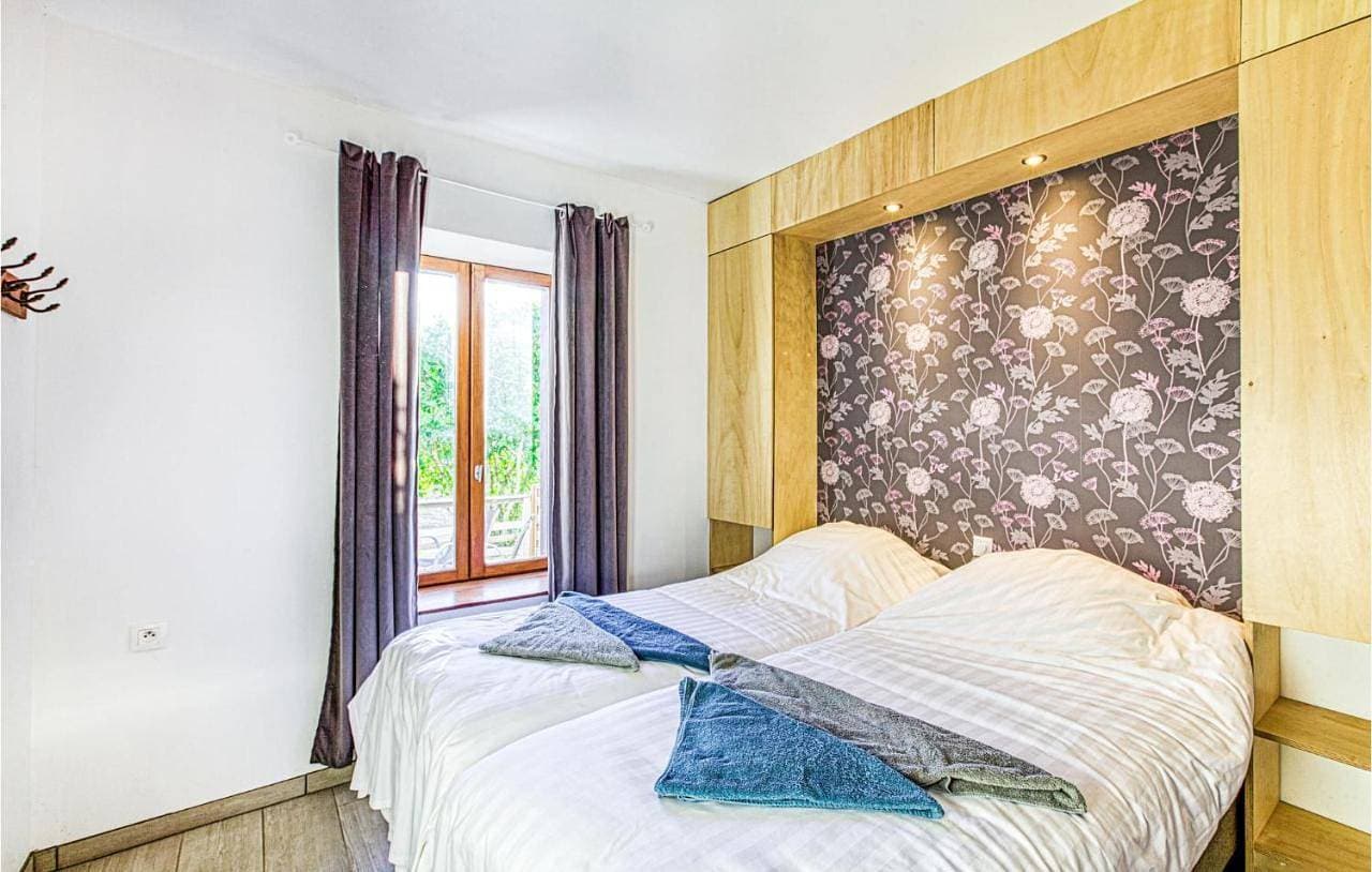 Foto 11 von 18: Three-Bedroom Holiday Home