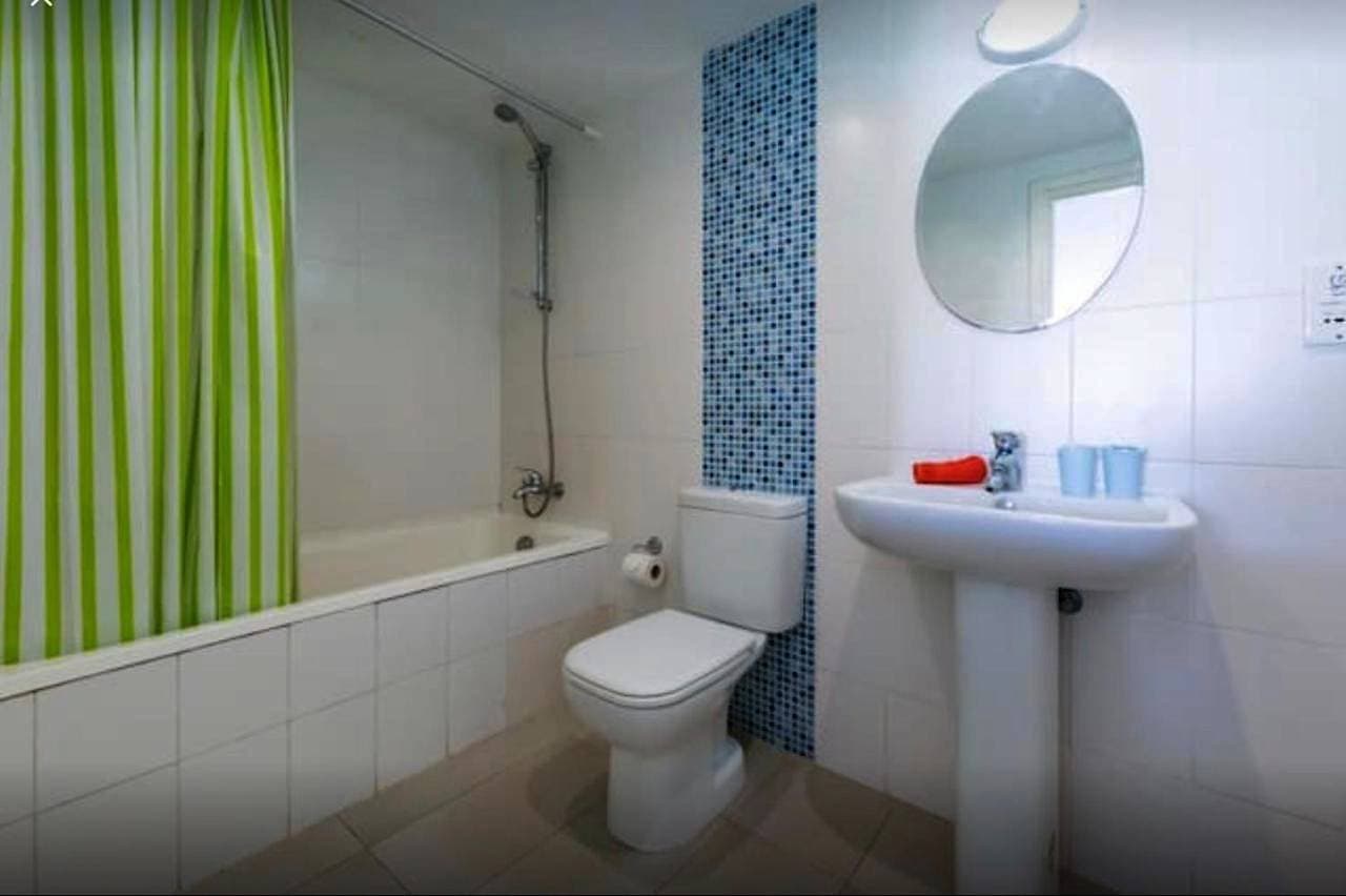 Foto 9 von 34: Ferienwohnung für 4 Personen mit Terrasse