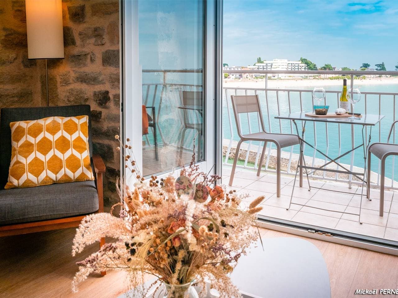 Gemütliche 2-Zimmer-Wohnung am Meer mit 3 Balkonen und WIFI in Larmor-Plage 1