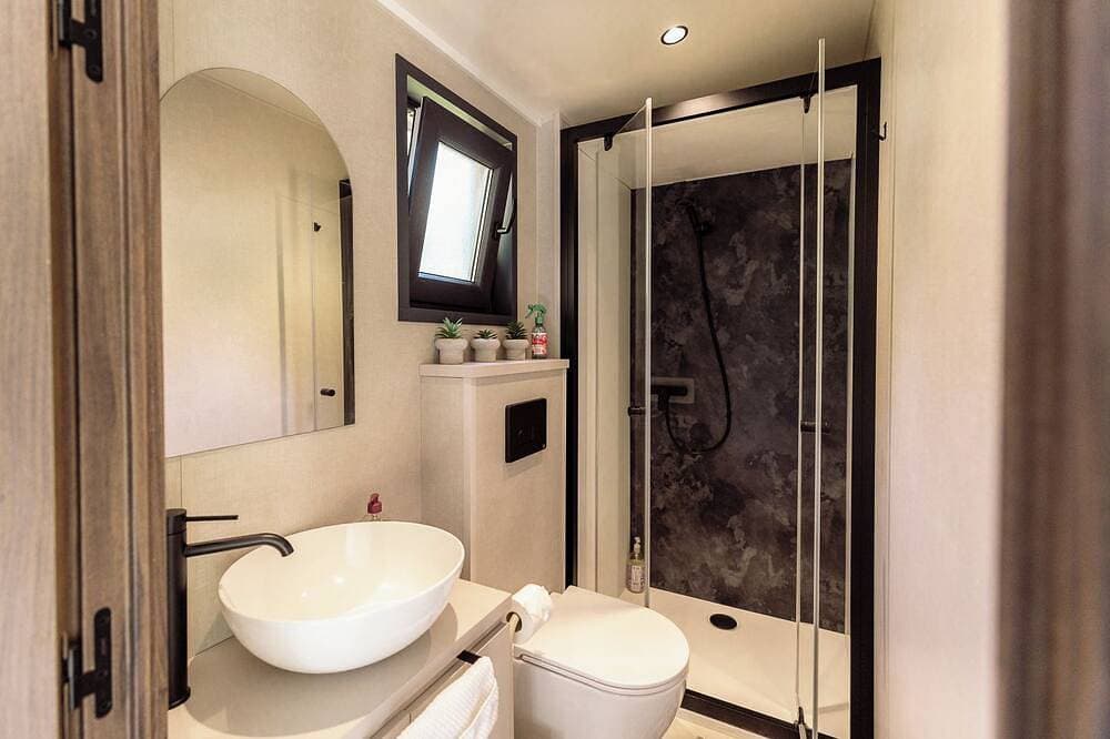 Foto 4 von 12: Chic Tiny House with Garden - Between Aix and Marseille