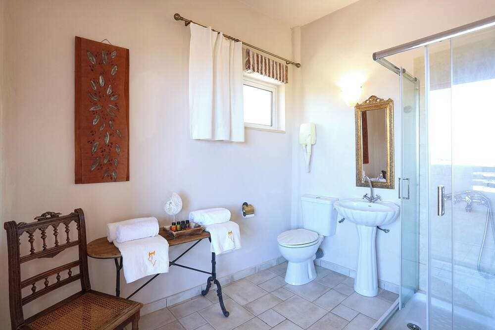 Foto 8 von 30: Traditional villa in a serene environment with amazing sea view in Listaros