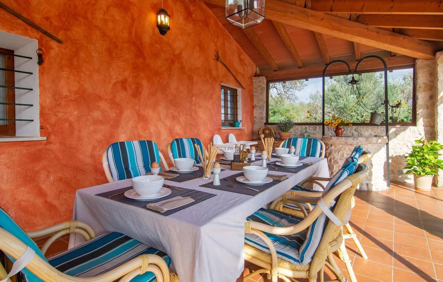 Foto 8 von 37: Gemütliches Apartment mit Pool, Terrasse & AC 2km vom Can Cap de Bou Strand entfernt