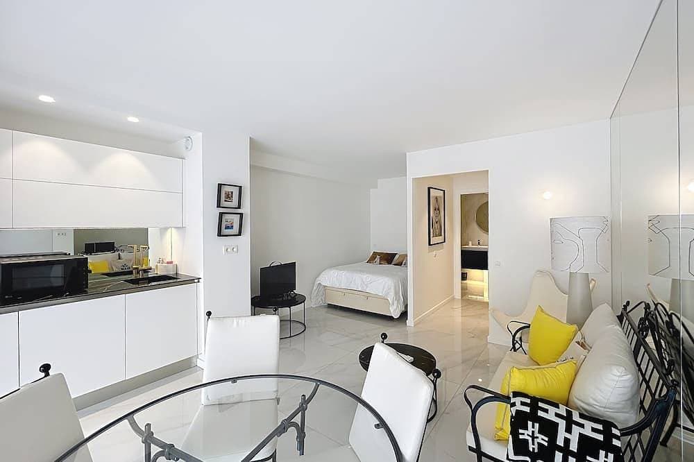Foto 7 von 16: Cannes: charming studio Carlton area in a residence 3 min beaches Croisette