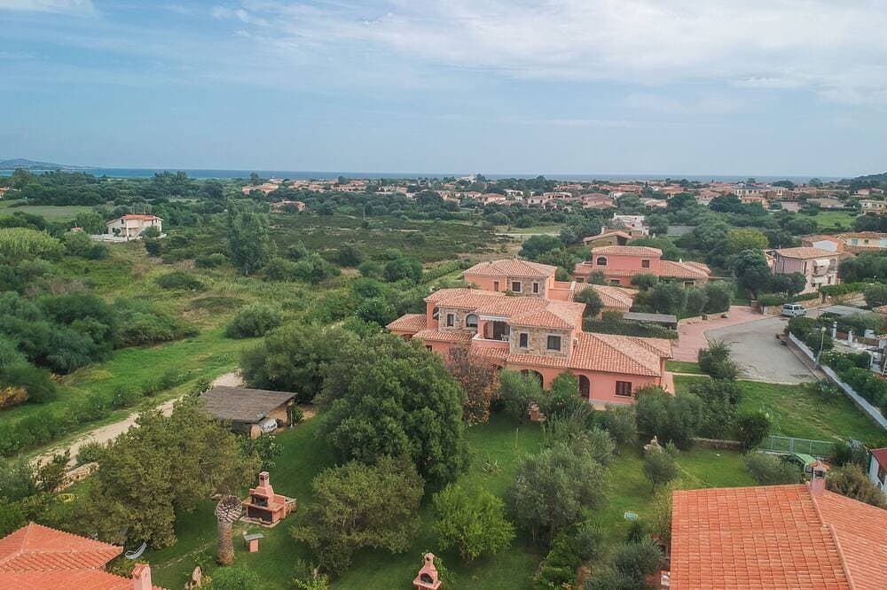 Foto 8 von 19: \"Villetta Olivastro\" with a large garden and in a quiet location