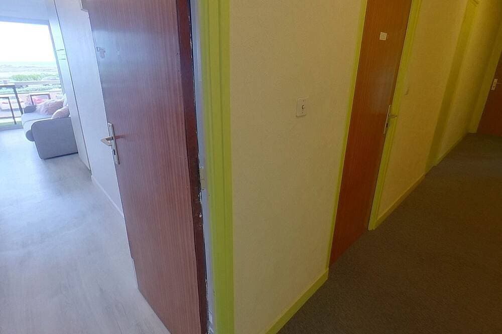 Foto 7 von 24: Renoviertes Studio mit Meerblick-Balkon, WIFI, nah am Strand und Einkaufsmöglichkeiten - 2 Pers