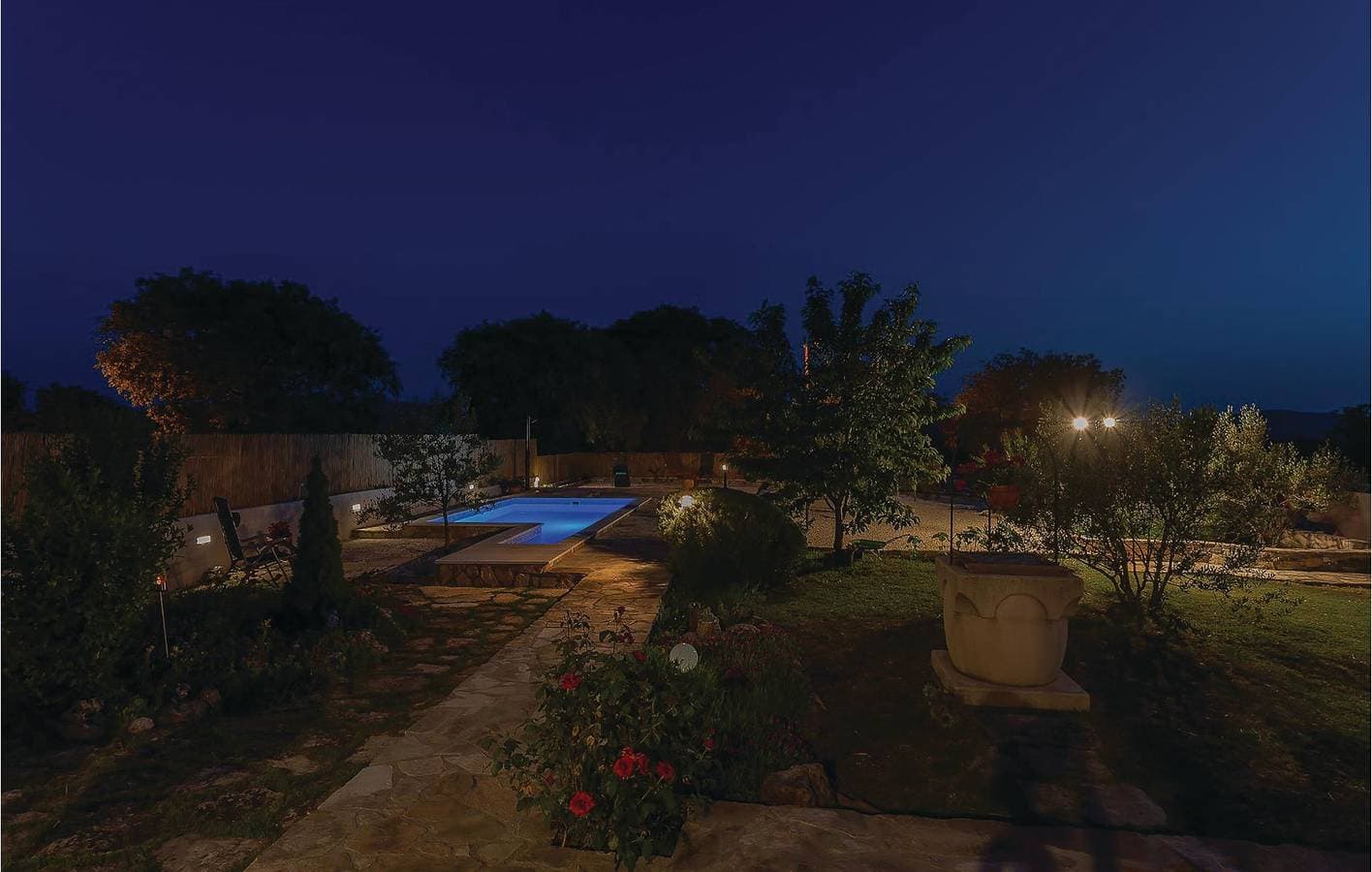 Foto 6 von 37: Gemütliche 1-Zimmer-Wohnung mit Pool und Terrasse in der Nähe des Flusses Krka