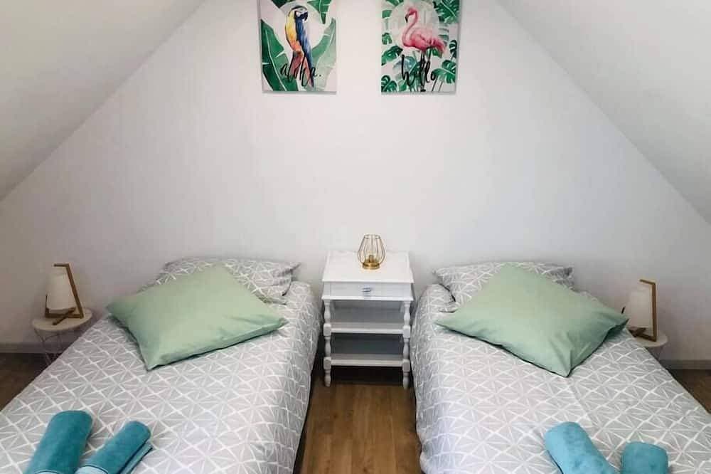 Foto 4 von 9: 2 bedroom town house, la petite Aure