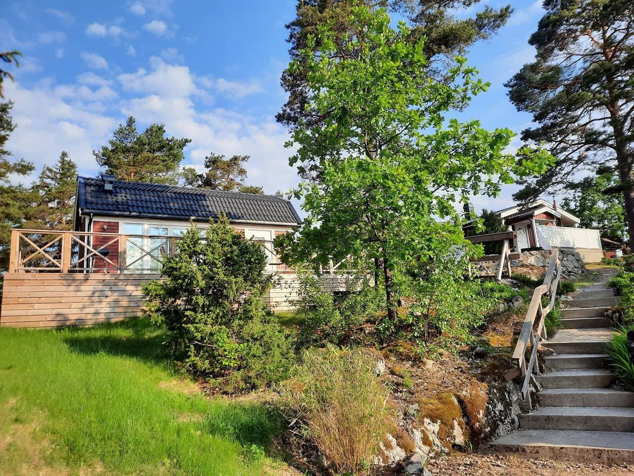 Foto 10 von 12: Modernes Ferienhaus mit Internet unweit vom Meer und vor den Türen Stockholms