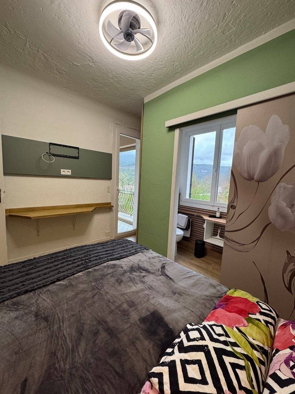 Foto 4 von 16: Panoramic-Doppelzimmer m. Wintergarden (4)