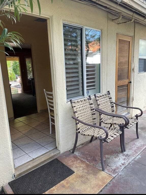Foto 10 von 33: Room 5️⃣ studio in a boutique hotel with kitchen by the pool in downtown Ps