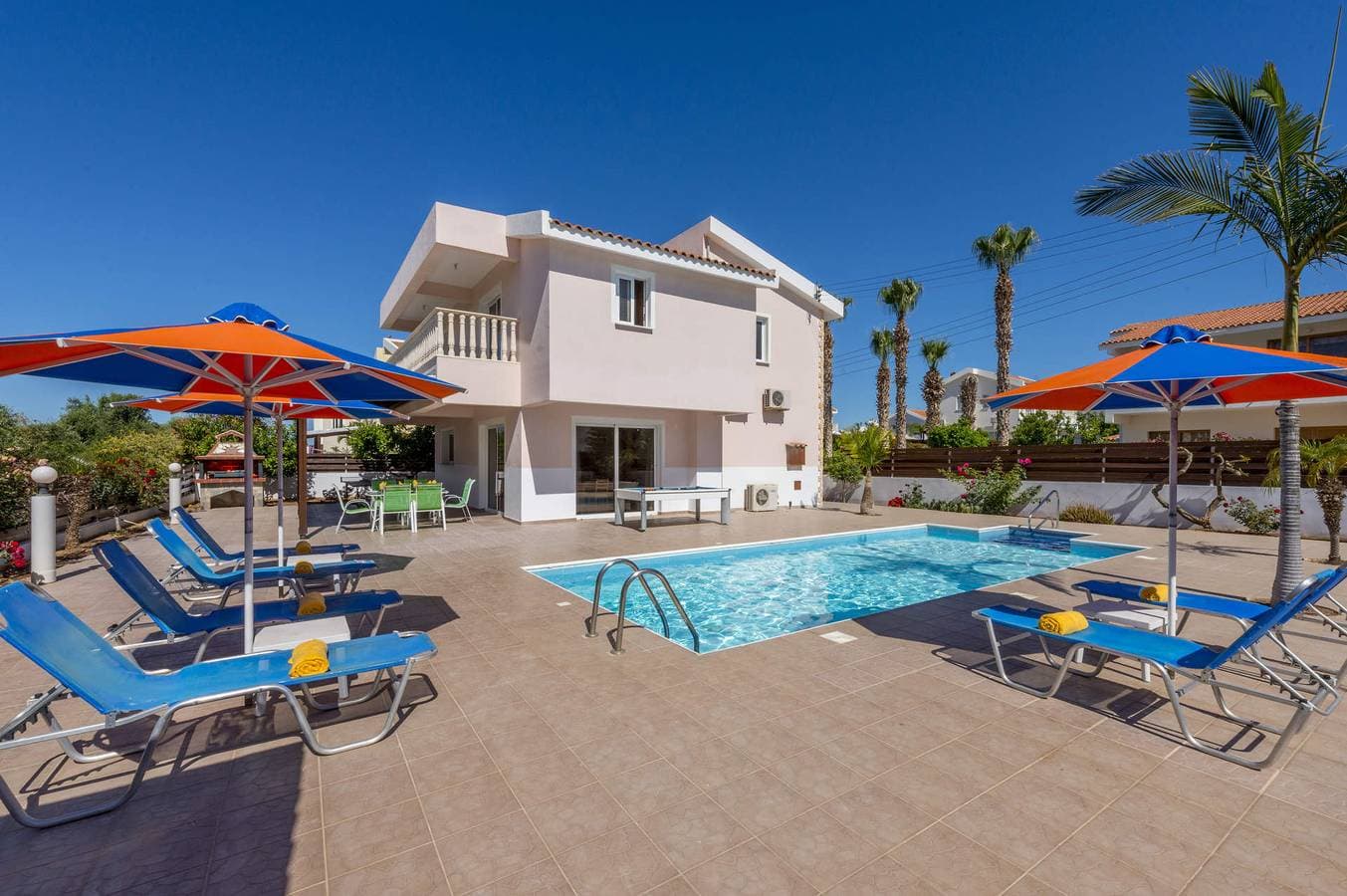 Foto 9 von 29: Villa Coral Athina by Villa Plus