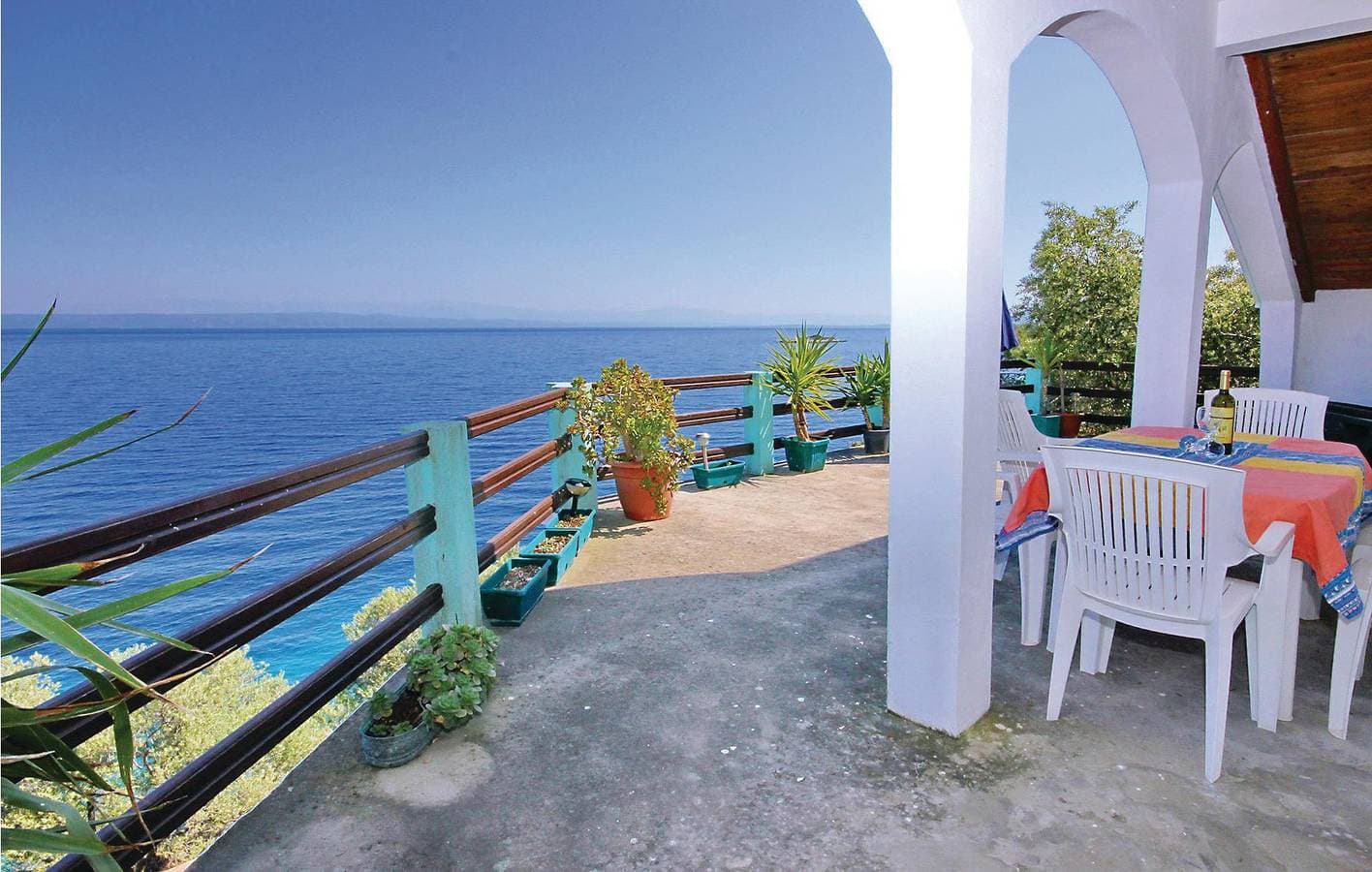 Foto 6 von 26: Gemütliche Wohnung am Wasser mit Terrasse, Parkplatz und in Küstennähe