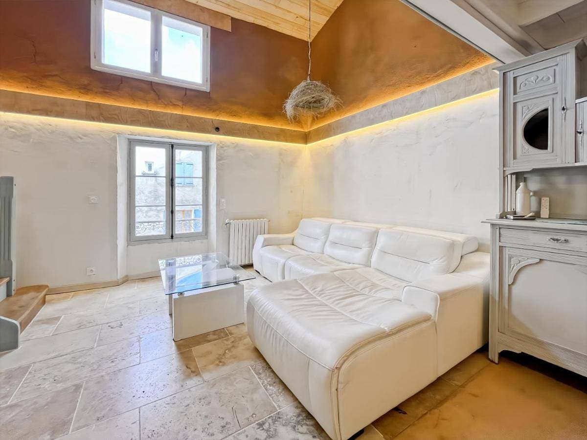 Foto 5 von 34: One-Bedroom Apartment