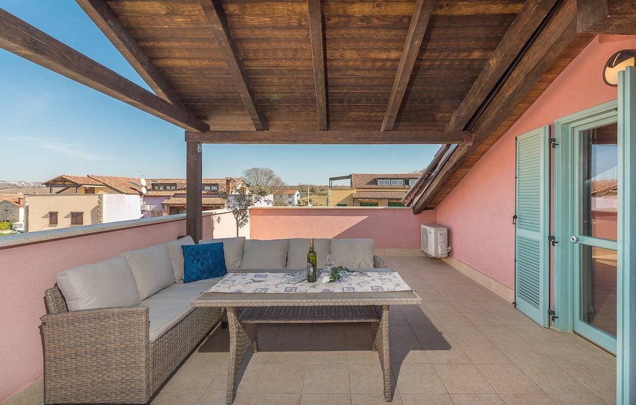 Foto 10 von 28: Apartment Paradise mit Gemeinschaftspool und Tennisplatz in der Nähe von Poreč