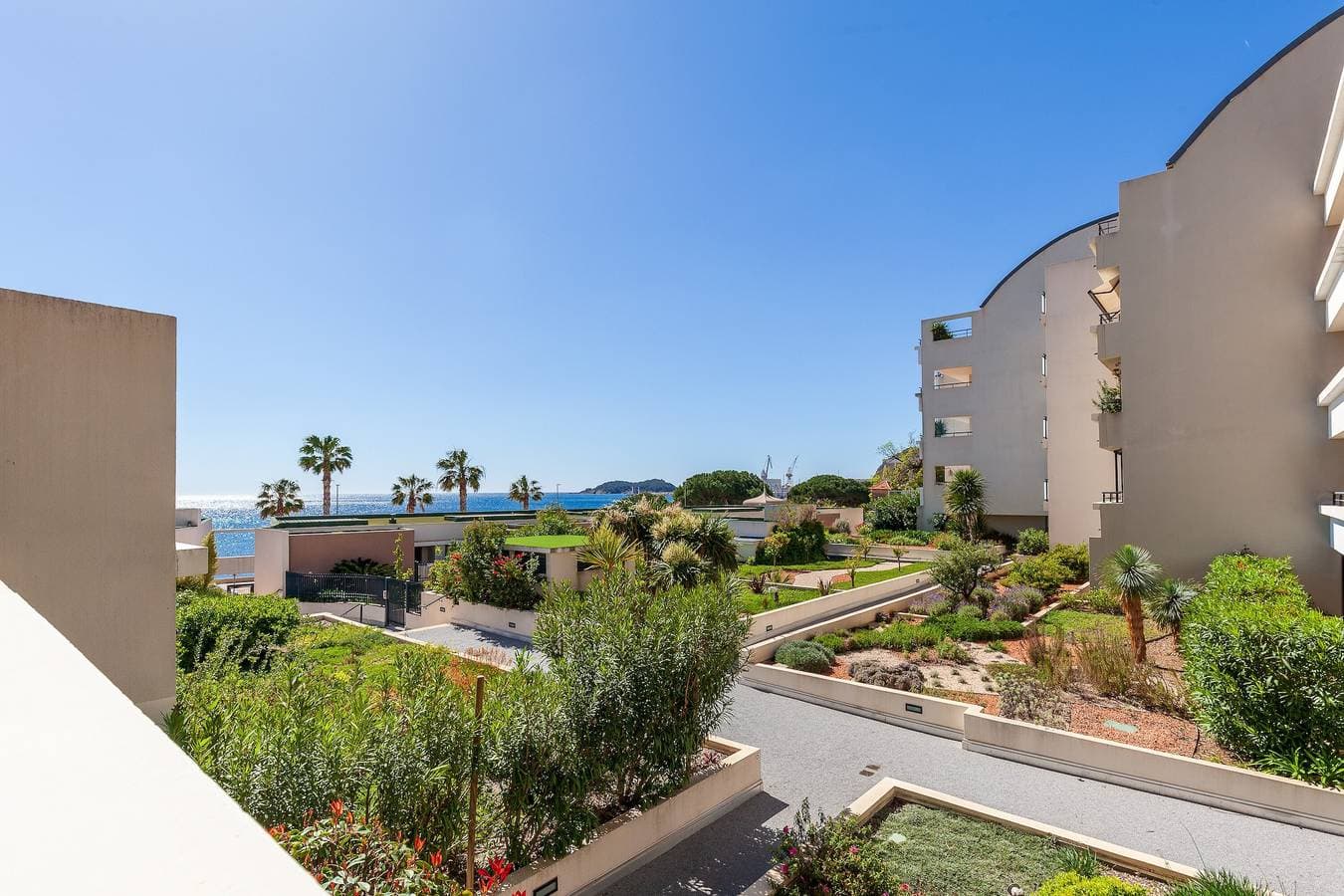 Foto 5 von 23: Ferienwohnung "O de mer D101" mit Meerblick, privater Terrasse & Wi-Fi