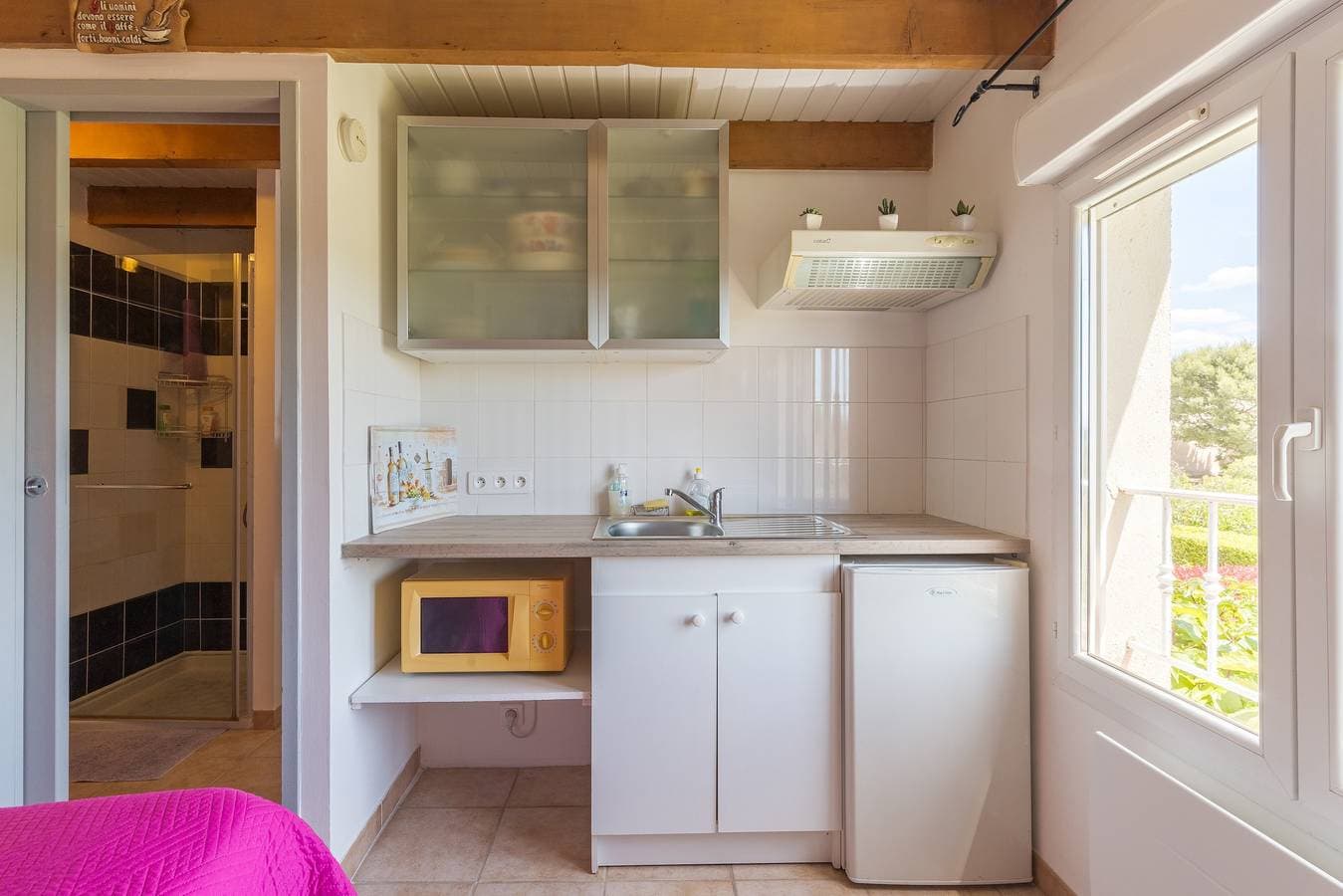 Foto 4 von 20: La Chambre du Raisin – Bed & Breakfast im Weinberg bei Aix-en-Provence
