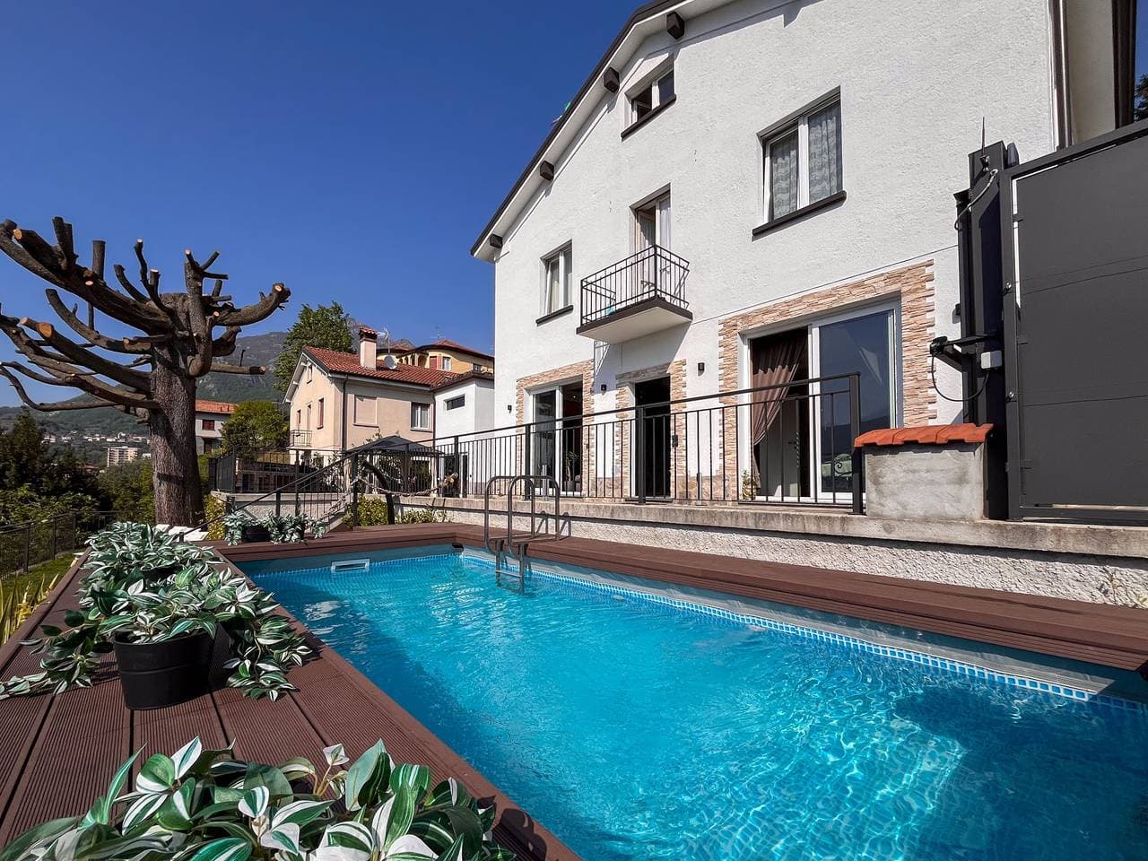 Villa Lenis - Panoramic Pool 1