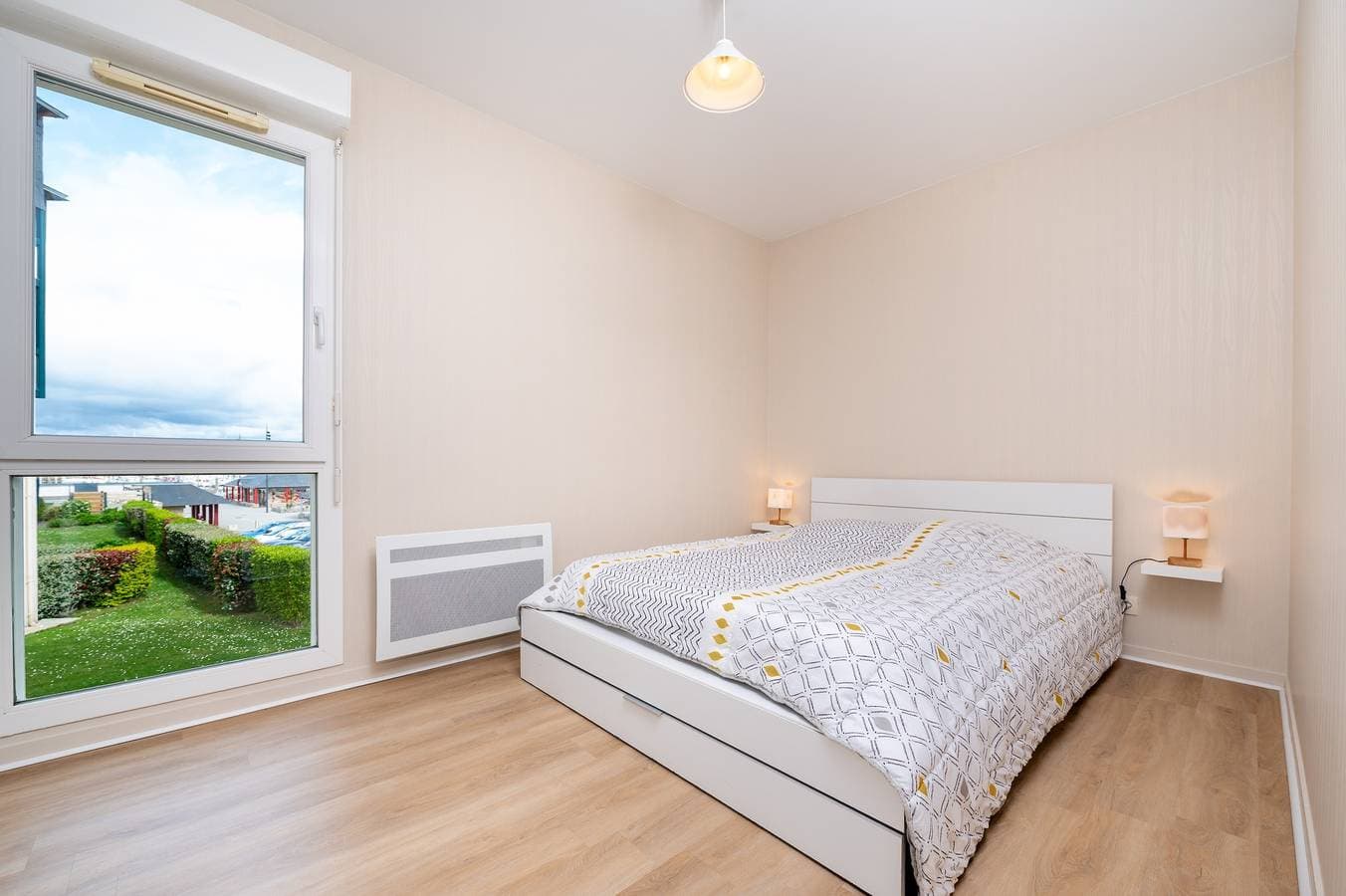 Foto 11 von 22: Ferienwohnung 'L'Optimist' mit Hafenlage, nahe Strand, Thalasso, Parkplatz, ohne Wäsche & Reinigung