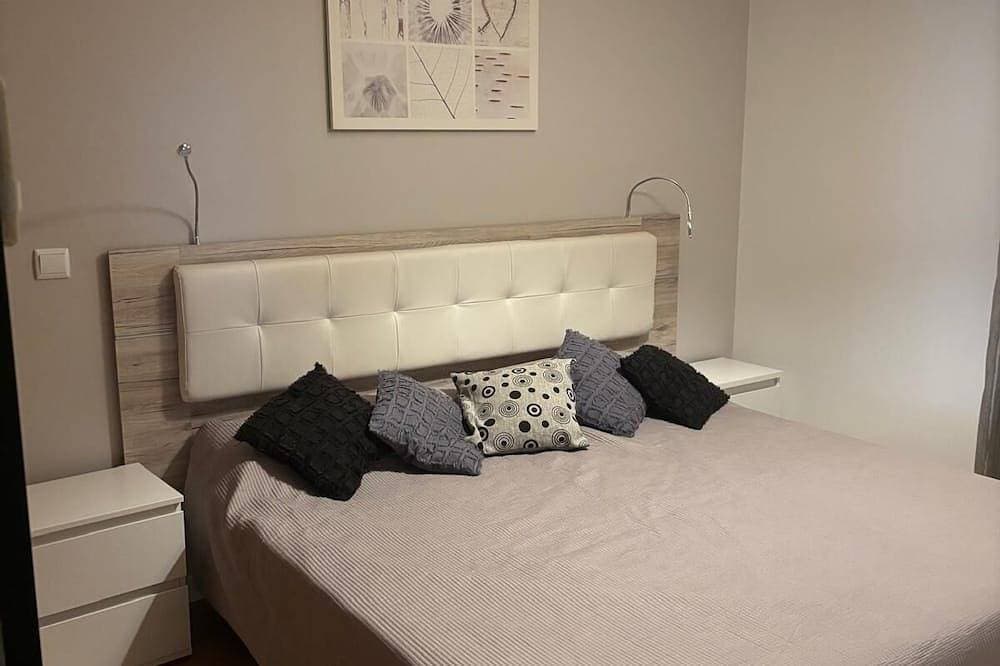 Foto 2 von 30: Charming 2-bedroom apartment in Santa Luzia with AC