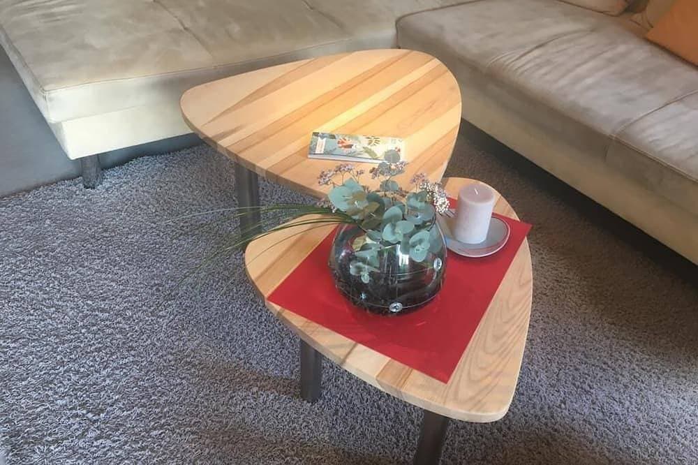 Foto 11 von 30: Exklusive, seenahe Ferienwohnung in einer Wohnanlage mit parkähnlichem Garten