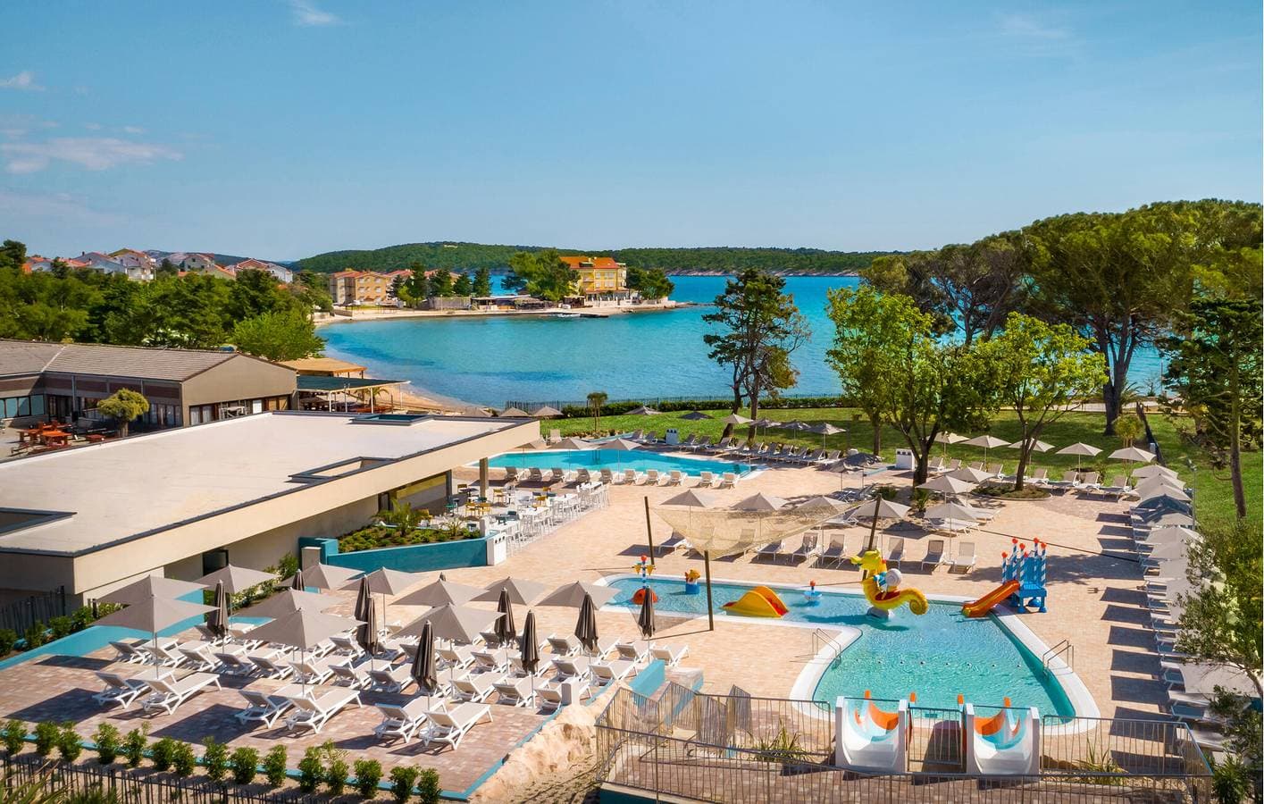 Foto 3 von 28: Gemütliches Mobilheim mit Pool, Terrasse und 1 km zum Strand