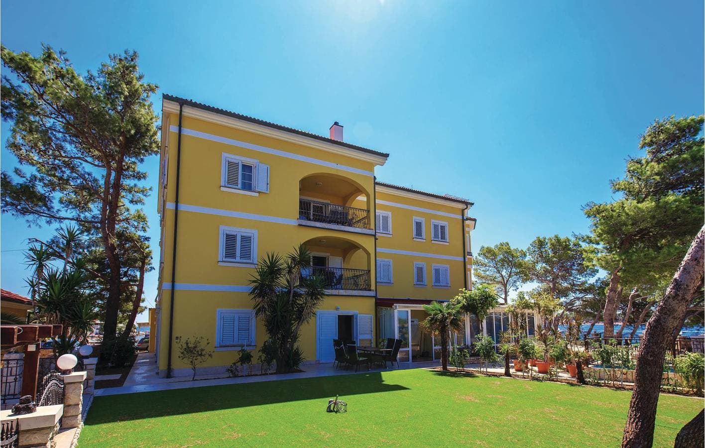 Foto 5 von 34: Urlaub am Meer: Gemütliche Ferienwohnung mit Terrasse und Parkplatz, 1,5 km vom Strand entfernt
