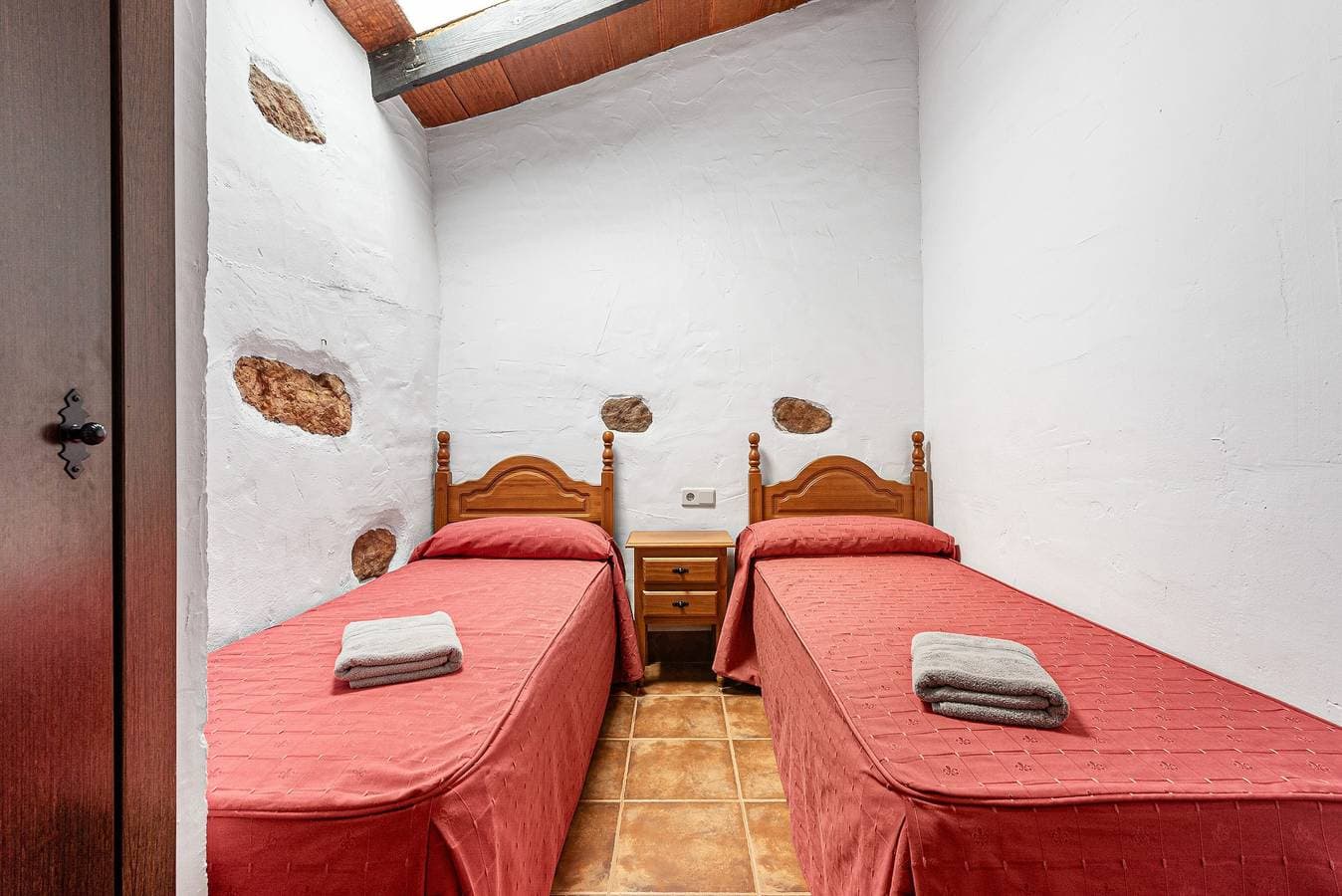 Foto 7 von 21: Landhaus 'El Pajar' mit Seeblick, Gemeinschaftspool und Wi-Fi