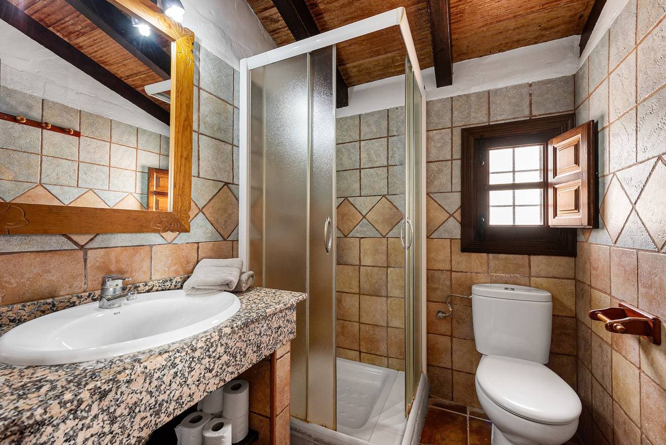 Foto 9 von 23: Landhaus 'El Granero' mit Seeblick, Gemeinschaftspool und Wi-Fi