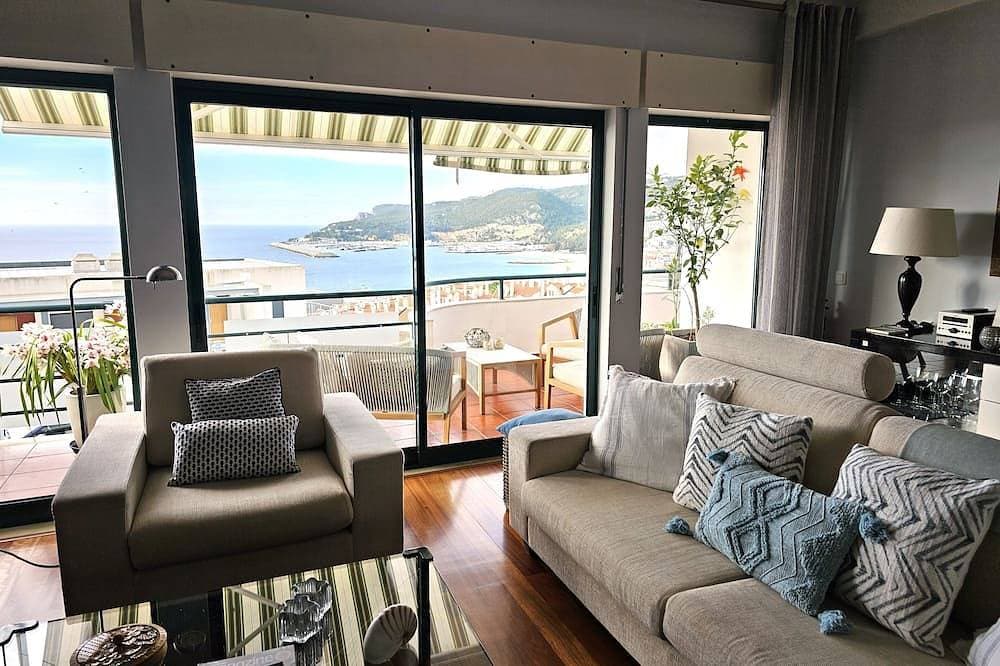 Foto 10 von 30: Sesimbra, Villa Luxueuse, Vue Superbe sur Océan, Port, Plage, 6/7 Voyageurs