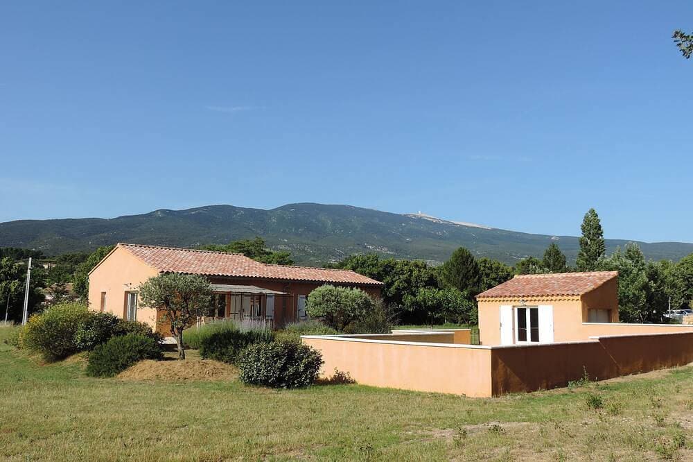 Foto 10 von 14: Bedoin neue Villa (100m Stadtzentrum) Mont Ventoux, privater Pool