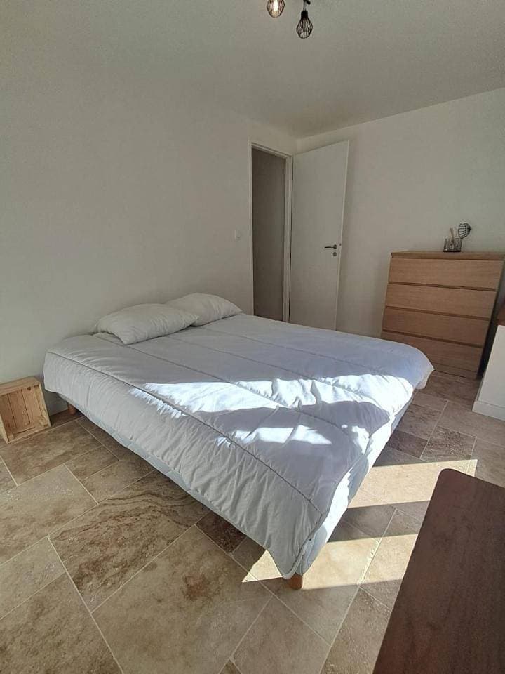 Foto 10 von 25: Three-Bedroom Deluxe Apartment