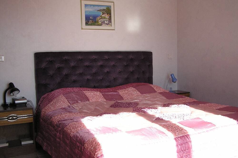 Foto 3 von 12: Apt N°2/35m² private solarium 16m². www.sejours-de-reves-cote-dazur.ovh/index.htm